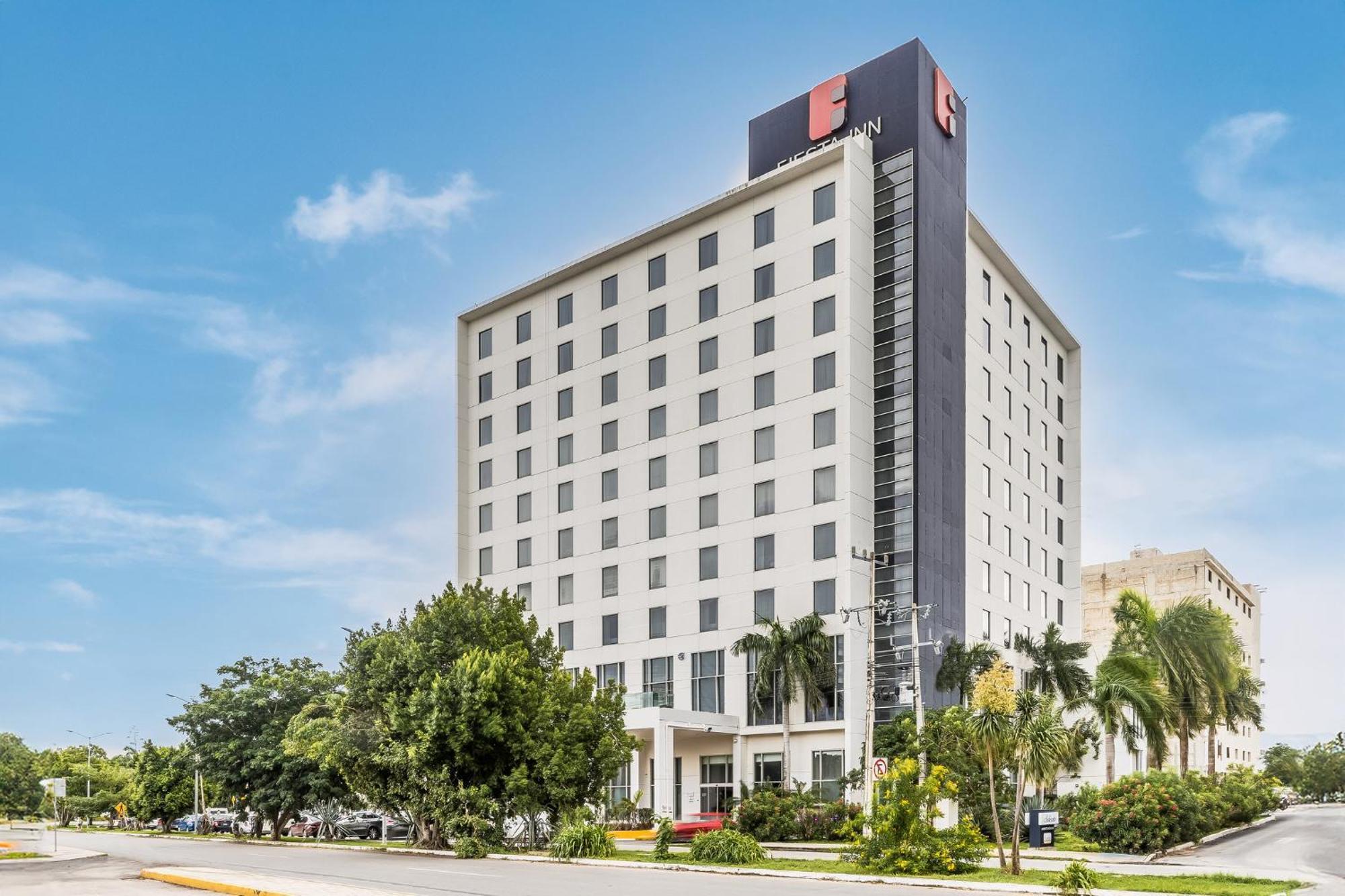 Fiesta Inn Mérida Zewnętrze zdjęcie